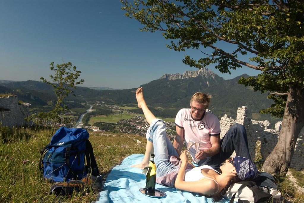 Alpenmotel Saeuling Pinswang Buitenkant foto